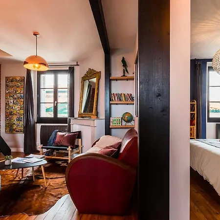 Loft Style Duplex Apartment, Center Διαμέρισμα *