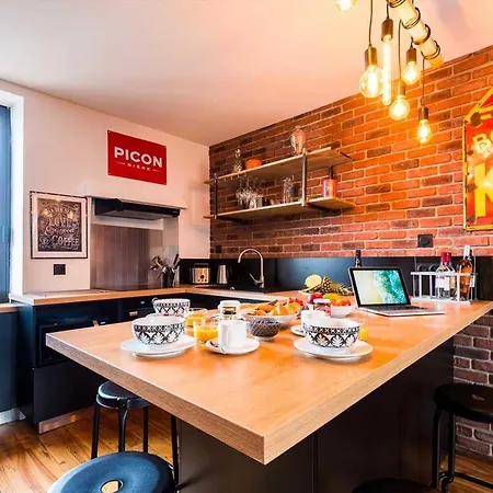 Loft Style Duplex Apartment, Center شقة